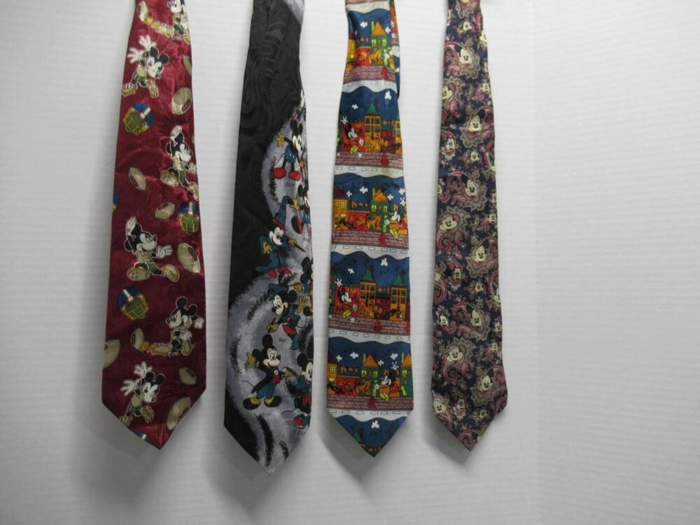 4 Vintage Disney Mickey Mouse Neckties CL590